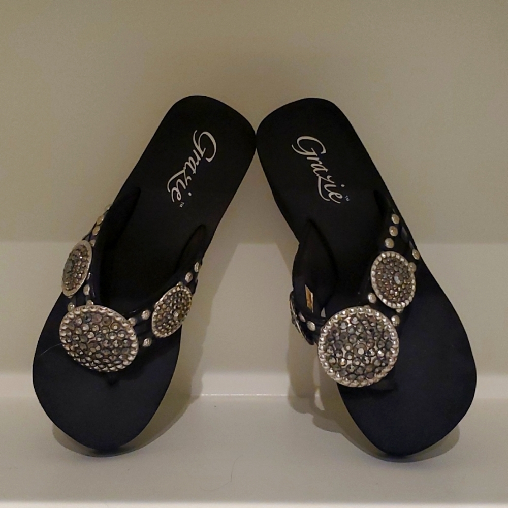 Grazie Wedge flip flops 9